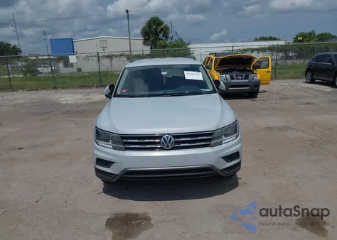 2018 Volkswagen Tiguan 2.0T S z USA, uszkodzony, nr VIN 3VV1B7AX5JM097778